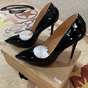 Christian Louboutin 42